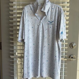 Men’s Adidas Hawkes landing white polo designed with golf pins.